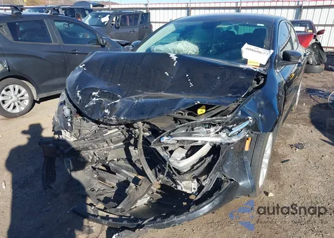 2016 Chrysler 200 Limited Platinum z USA, uszkodzony, nr VIN 1C3CCCAB3GN172594